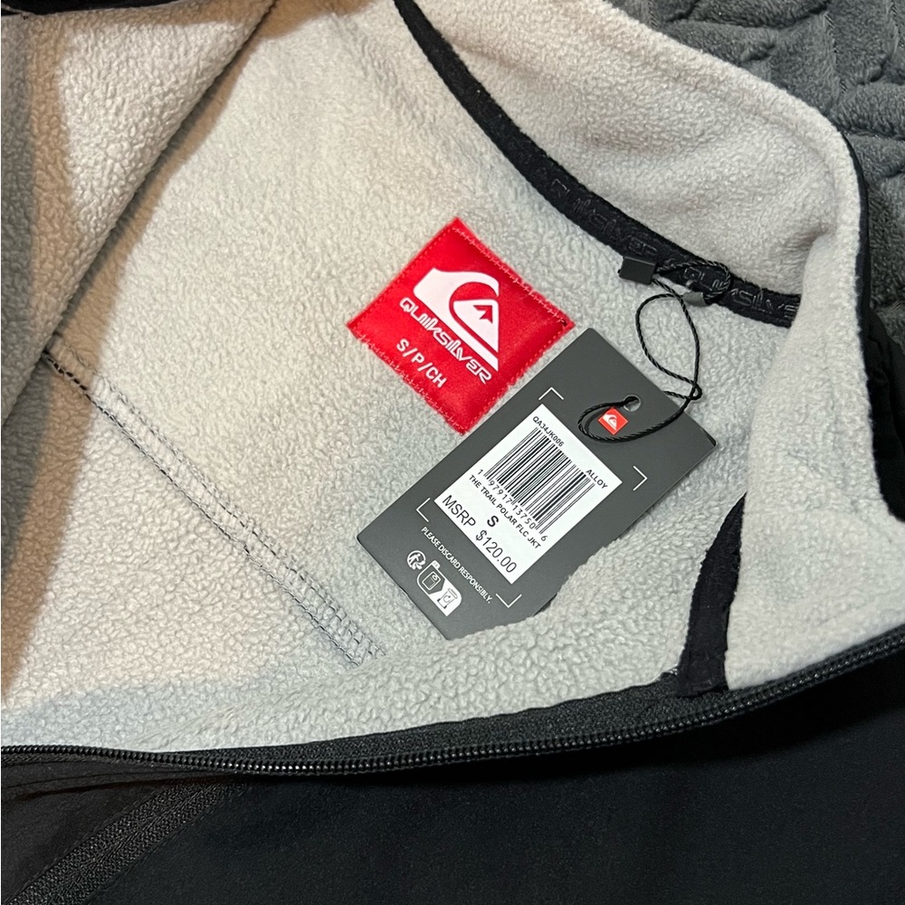 Quicksilver jacket / fleece inside and out / size - small